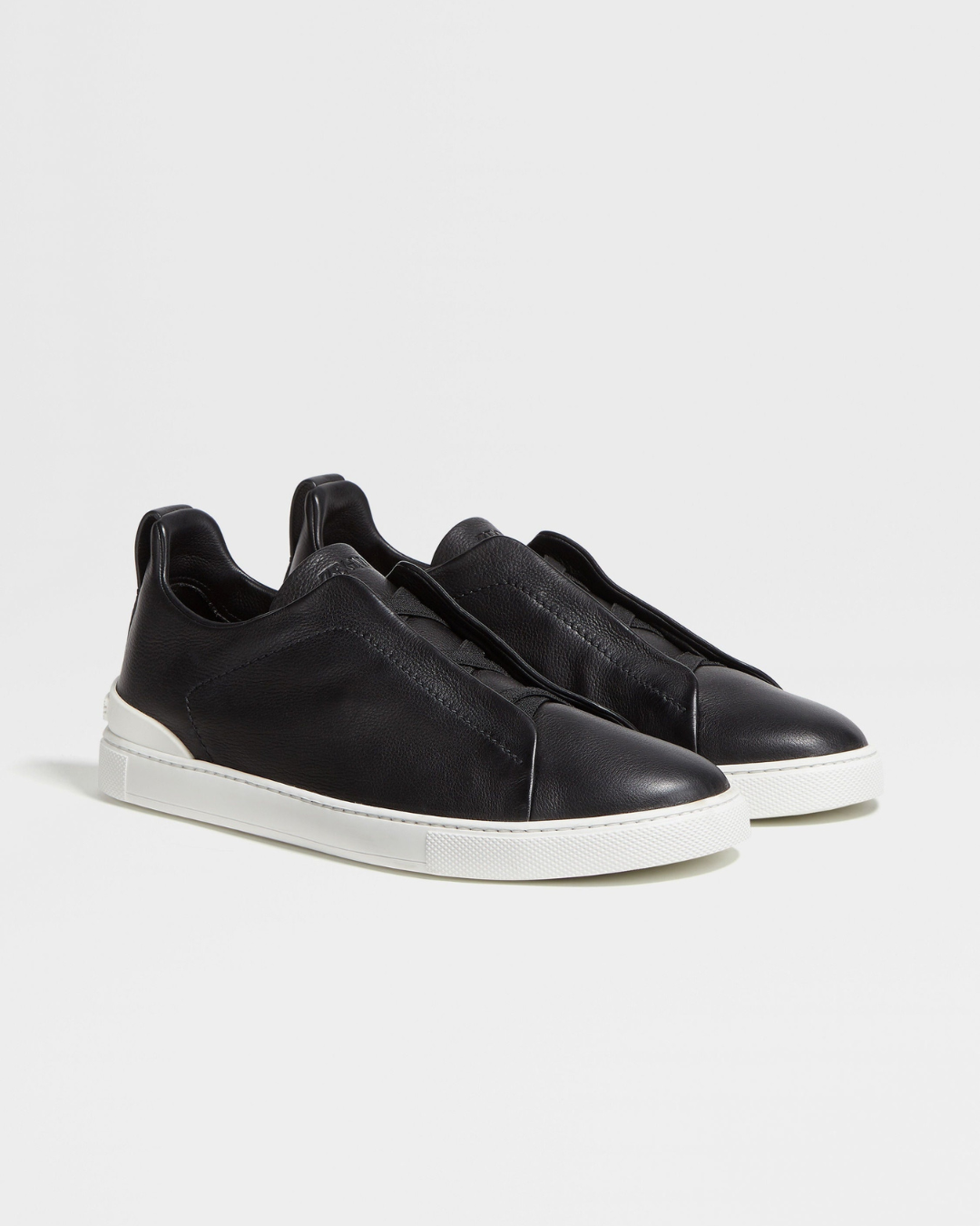 Sneakers Trible — Black / White Sole
