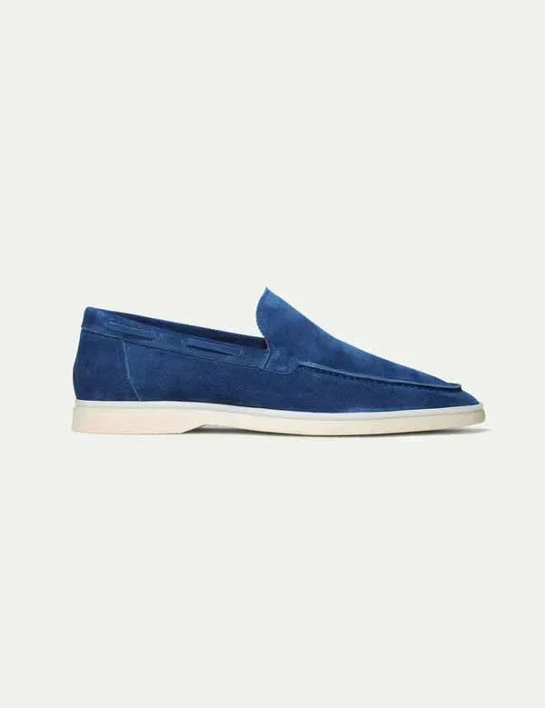 montacourloaferberryblue4_0346488b-8ba2-4c22-88c1-457c6cd54c2b.webp